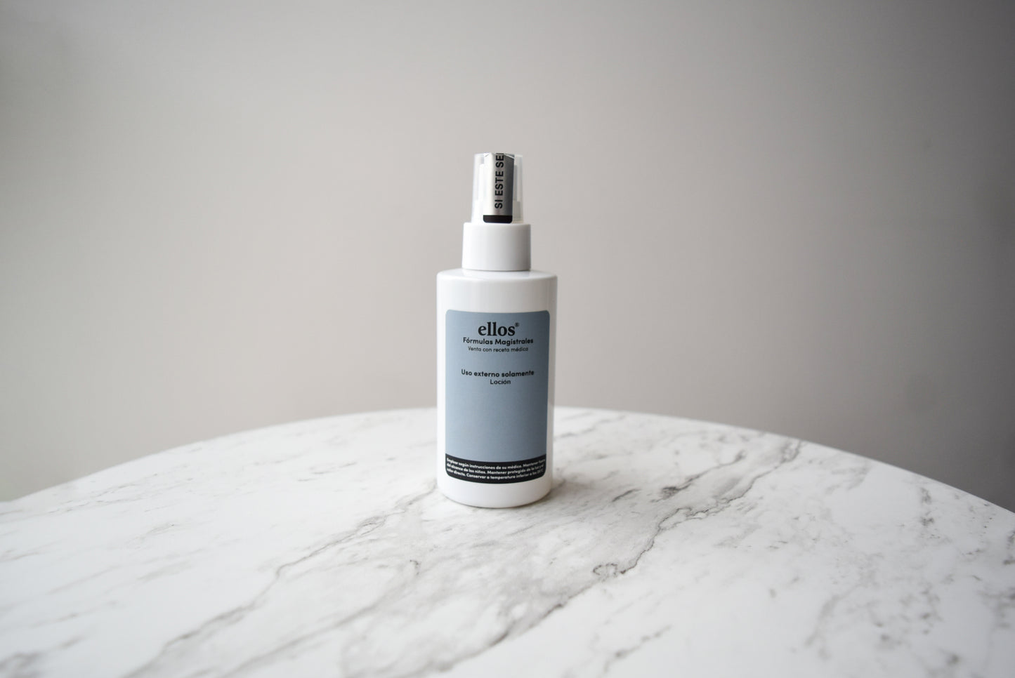 Solución Tópica de Minoxidil 3% y Oleanoico Etapa Moderada
